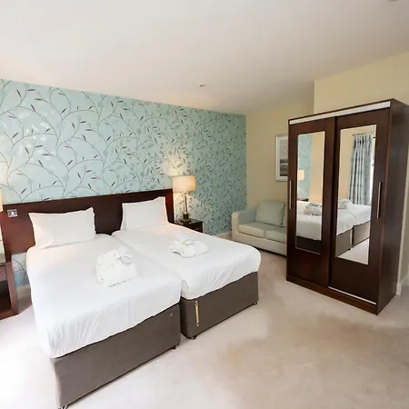 Resort Kenmare Bay