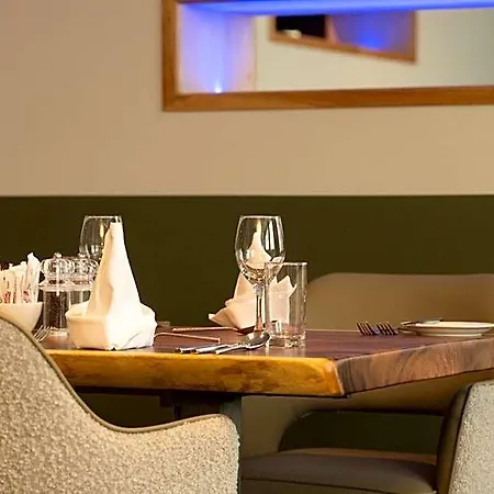 Bay 5* Kenmare